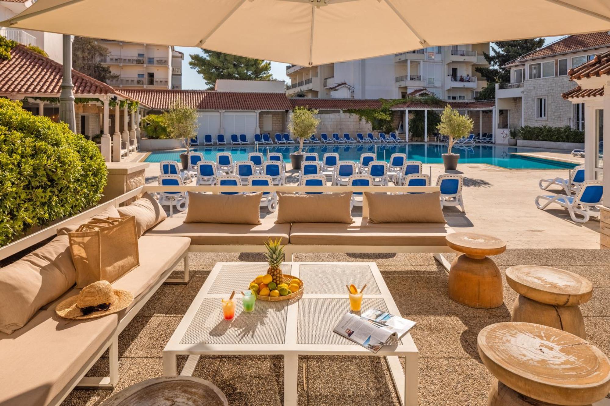 Hotel Waterman Kaktus Supetar Εξωτερικό φωτογραφία